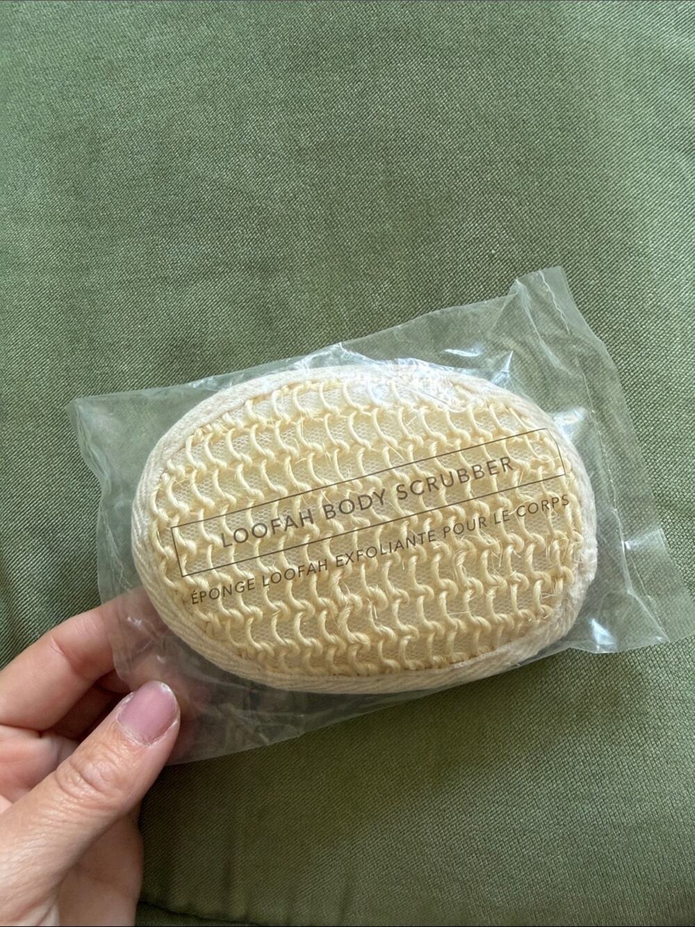 🗽Gilchrist & Soames Loofah Shaped Soap Scrubber